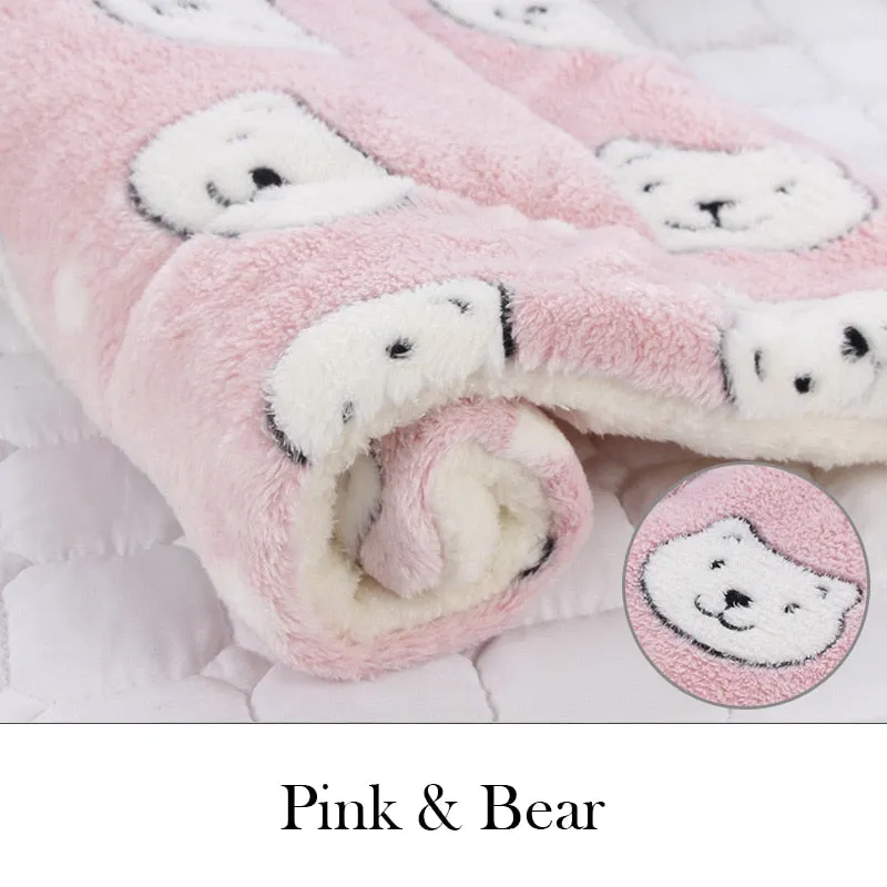 Best Dog Cat Soft Fleece Blanket Comfiest Bed Thickened Pad Mat Blanket
