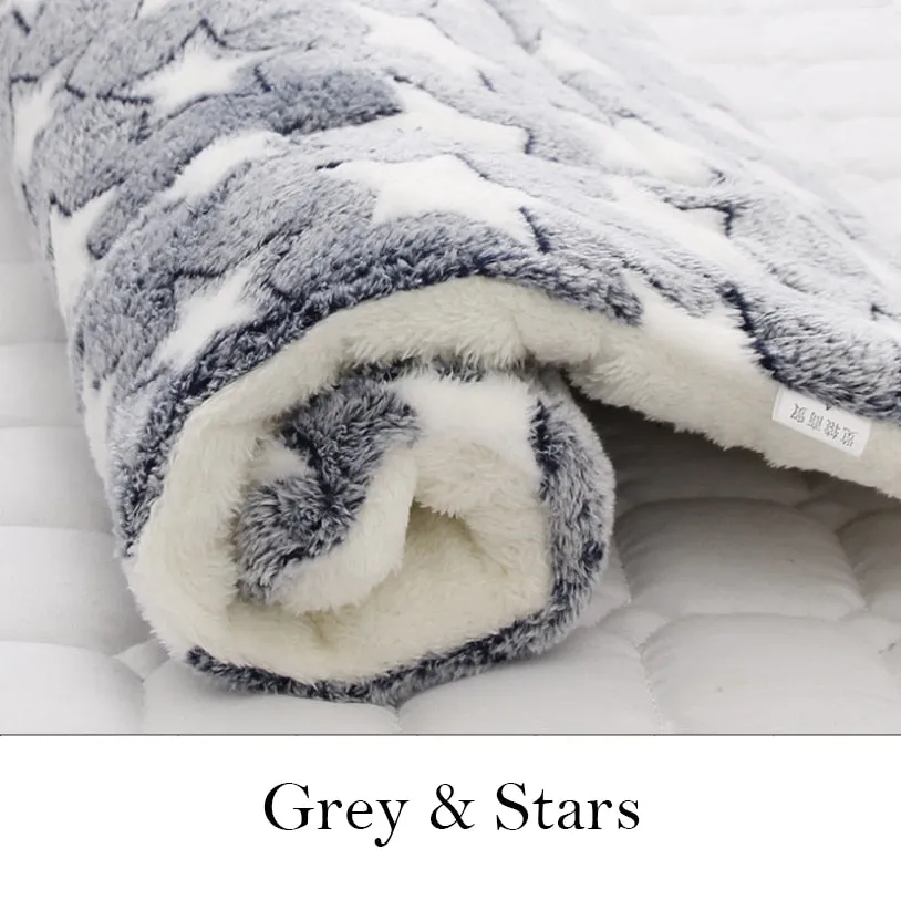 Best Dog Cat Soft Fleece Blanket Comfiest Bed Thickened Pad Mat Blanket